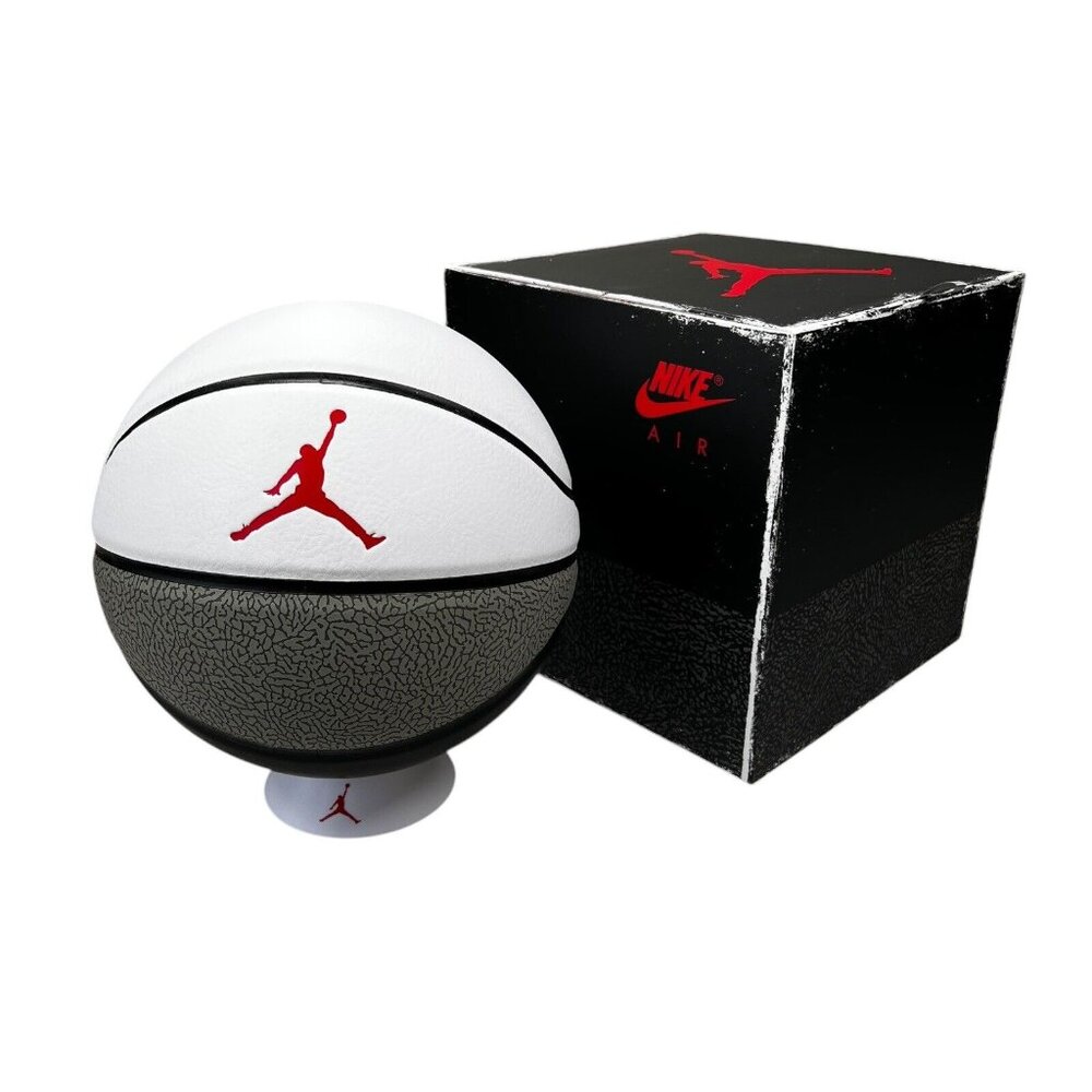 Nike Air Jordan Premium 35th Anniversary White Basketball J1003087-135 Sz 7